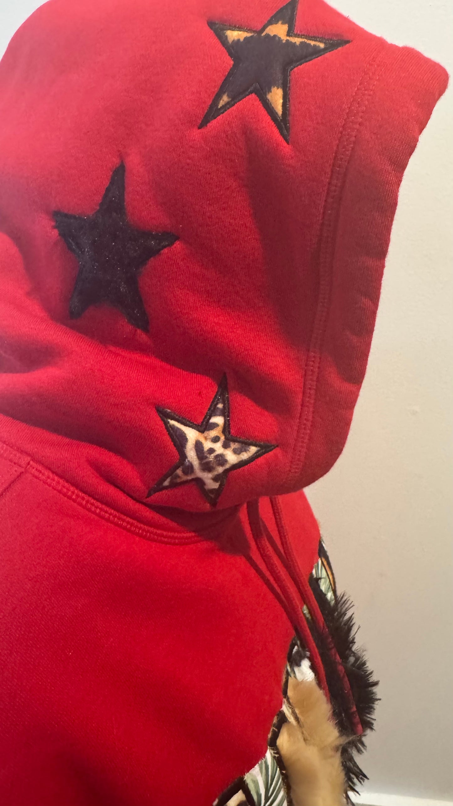 “ANIMAL” hoodie in red